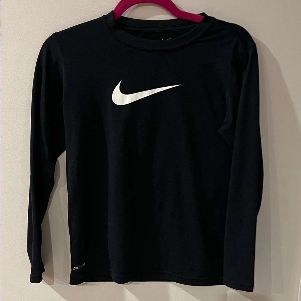 Nike Black Long-Sleeve Performance Tee with White Swoosh Dri-Fit Size Medium